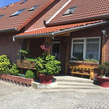 Garni Hotel-Pension Holum 뉴할링거지어 외부 사진